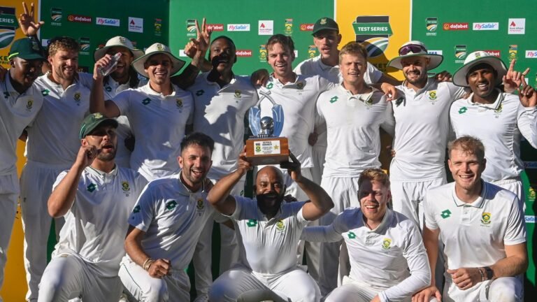 South Africa Hand Pakistan Whitewash After 10-Wicket Win in Cape Town